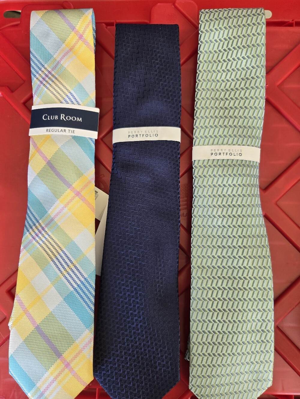 Men's Tie Multicolor Plaid Tie - 100 Pieces Box